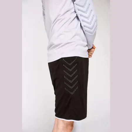 СЦ*Форма футб. врат. KELME 3871007-273-3XL, р.3XL, полиэстер, бело-черный за 3&nbsp;204.50 ₽ купить в Кургане
